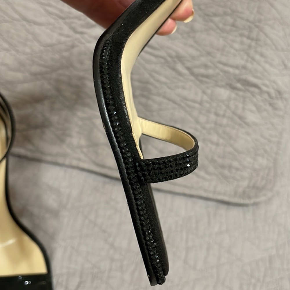 Shoes - Picture 9 of 10